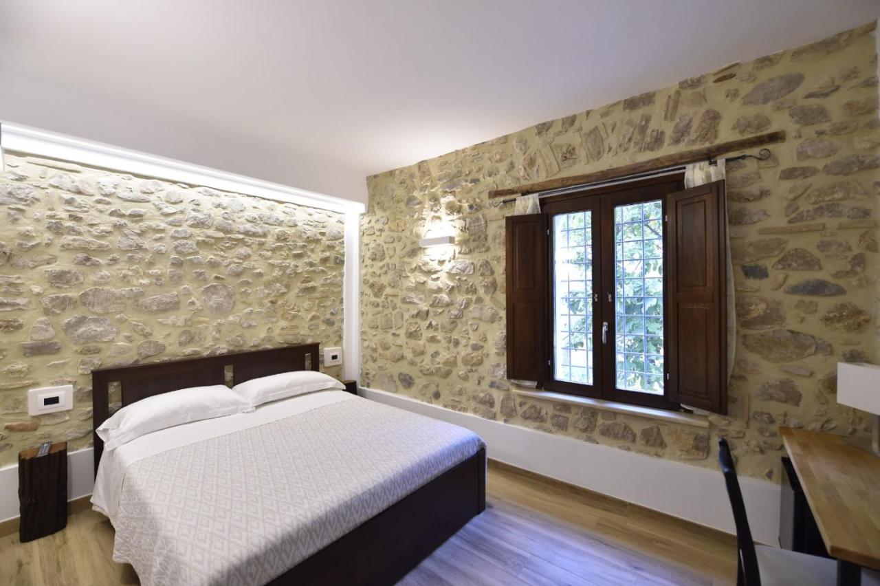 Le Benedettine Affittacamere Relais Fondi Dış mekan fotoğraf